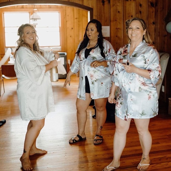 Baby Blue Floral Robe - Picture 6 of 6